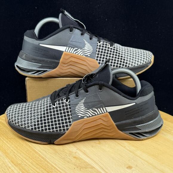 Nike Shoes - Nike Metcon D09328 Size 7M/ 8.5 W Shoes Gum Gray/Black REACT HYPERLIFT Cross Fit